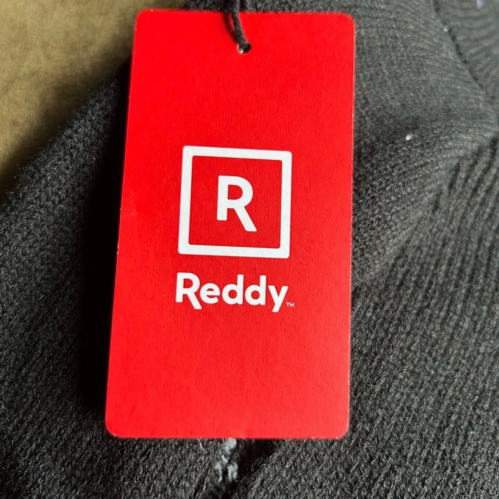 New Reddy Bah Humbug dog sweater L